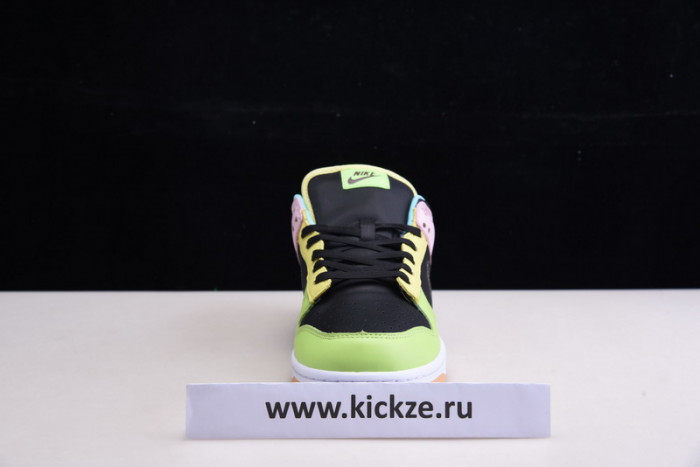dunk low se