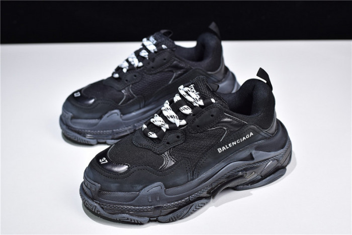 bl triple s trainer 